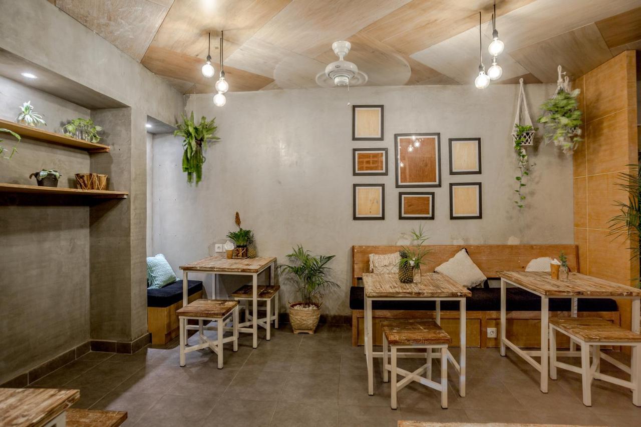 Lokal Bali Hostel Kuta Lombok Exteriör bild