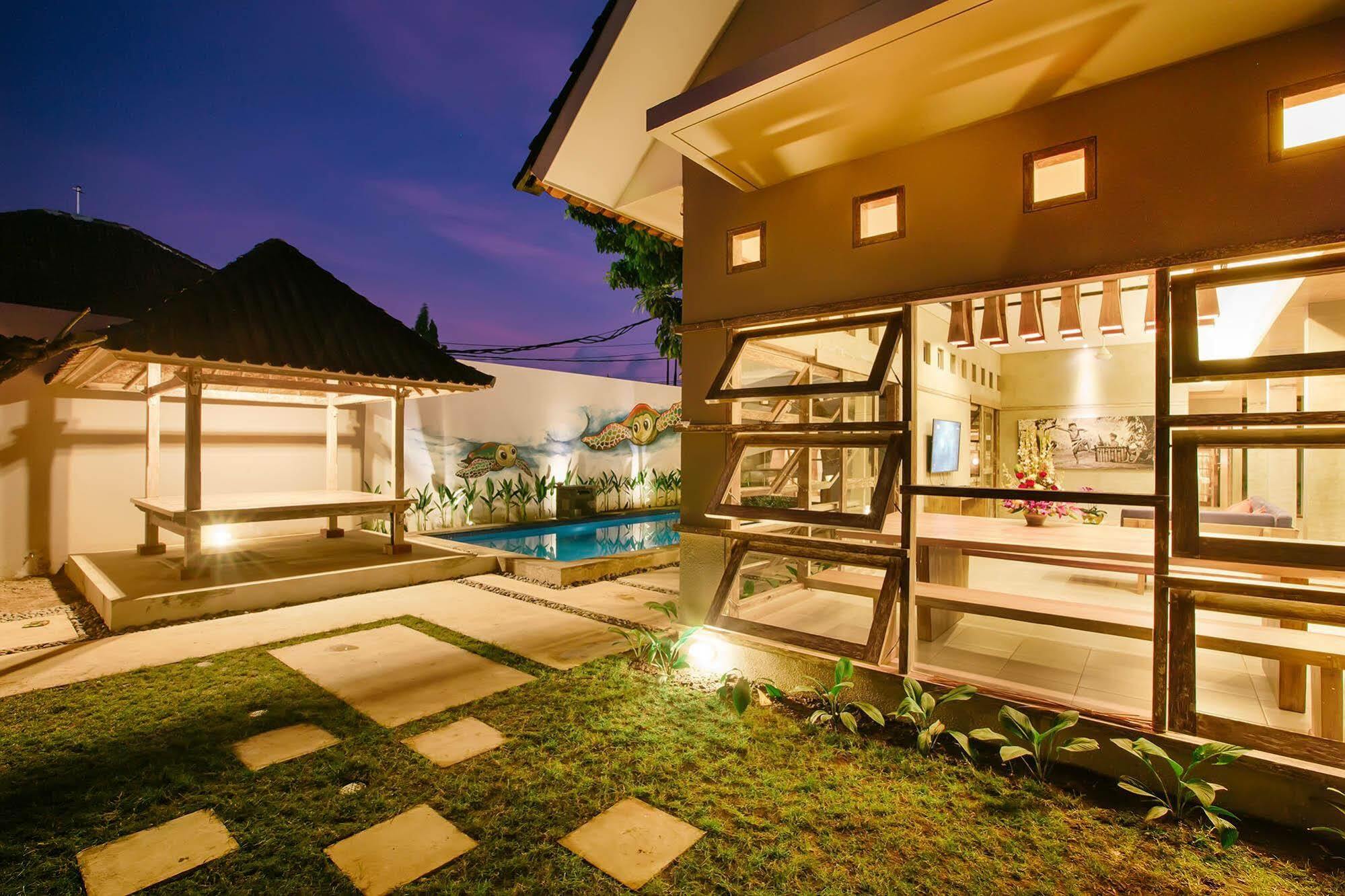 Lokal Bali Hostel Kuta Lombok Exteriör bild