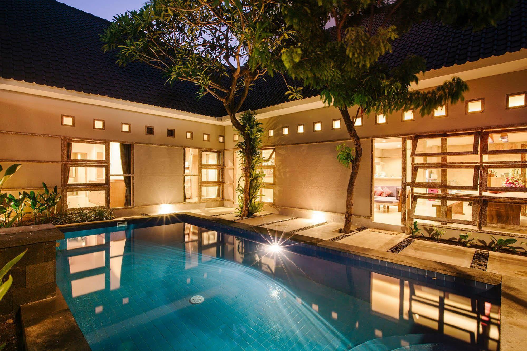 Lokal Bali Hostel Kuta Lombok Exteriör bild